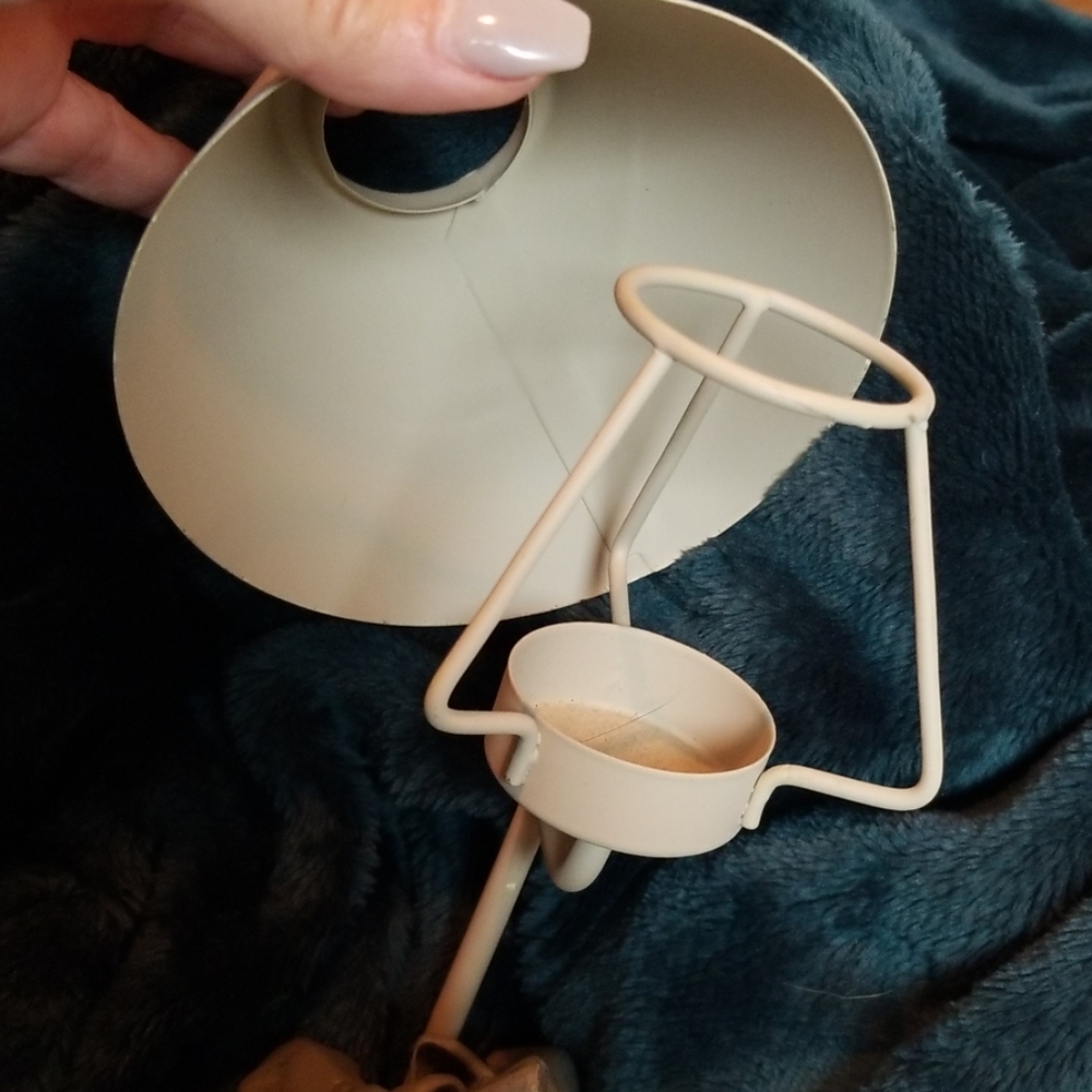 Elephant resin tealight holder - Picture 2 of 5